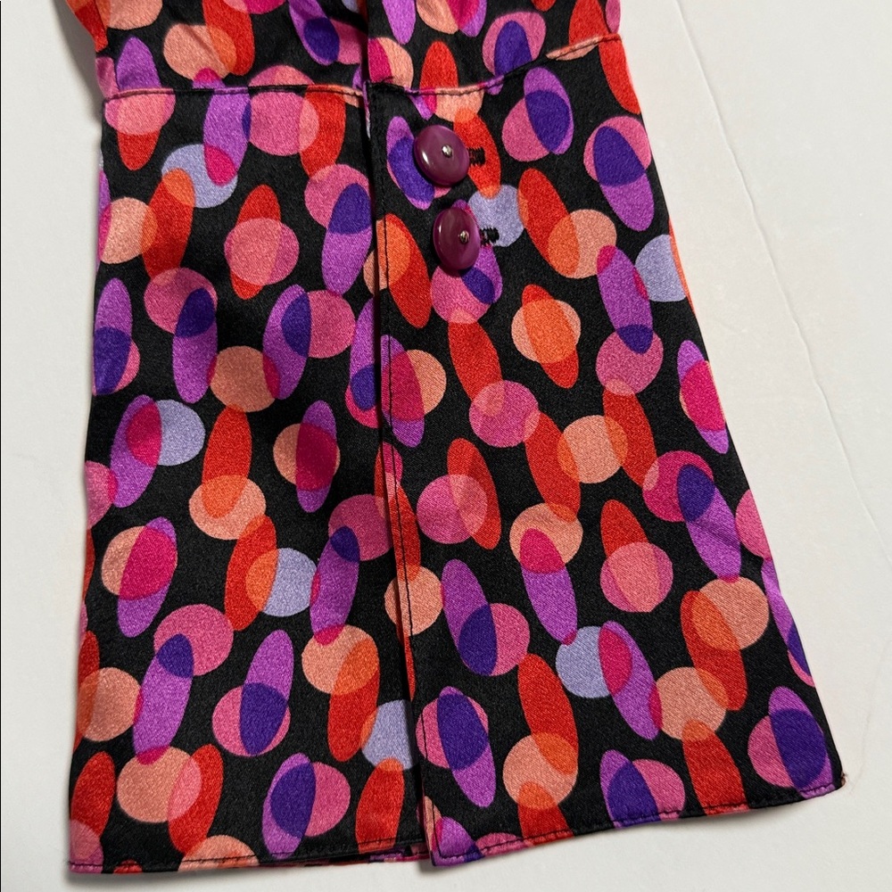 I.E. Colorful 100% Silk Blouse with colorful dotted long sleeve button down EUC - Picture 10 of 13